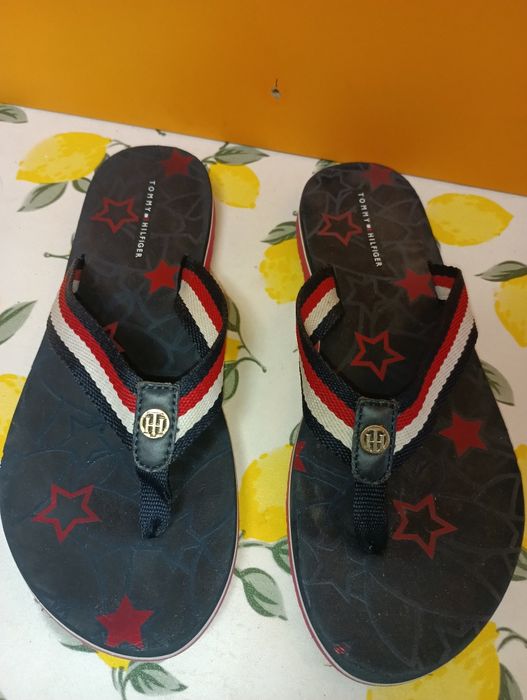 Tommy Hilfiger N 41 джапанки - 20 лв
