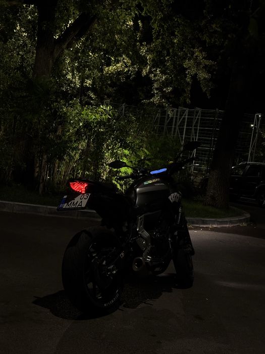 Yamaha mt 07 A2.