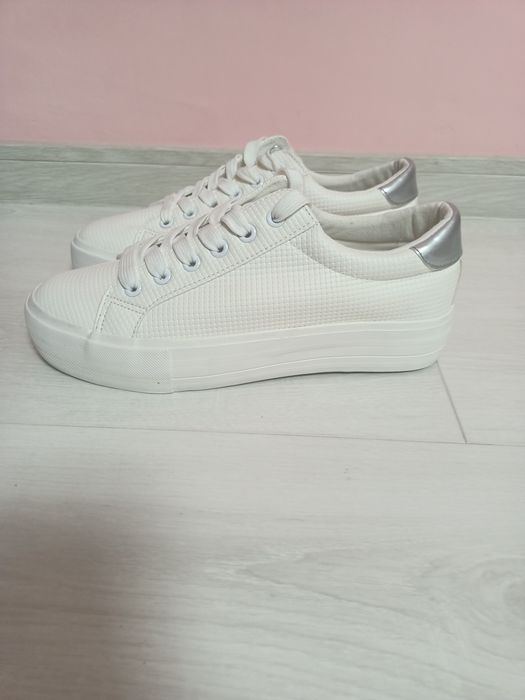 Pantofi sport Anna Field noi