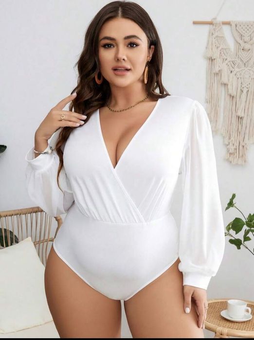 Елегантно бяло боди