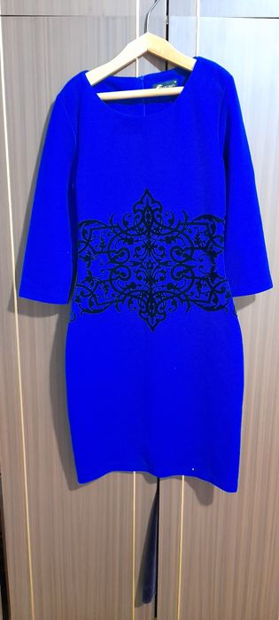 Женское    платье