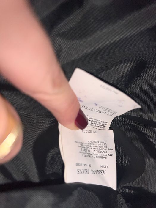 Geanta de umar Armani piele