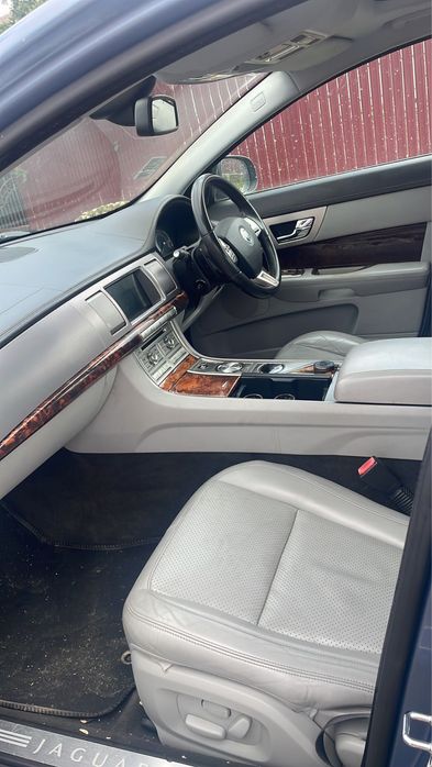 Jaguar XF 2.7 Diesel
