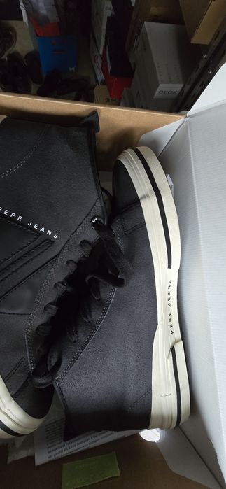 Vand bascheti piele naturala Pepe Jeans, nu nike  adidas new hoka