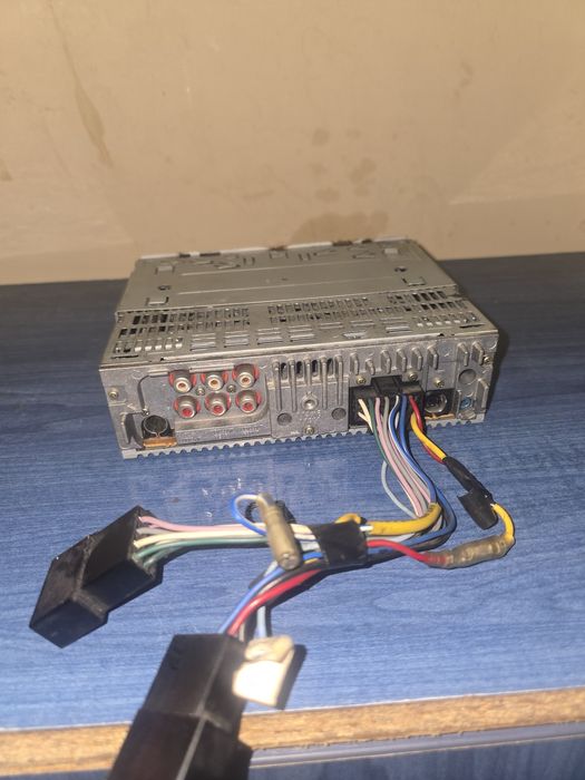 Авторадио  Sony  xpoind mp 3