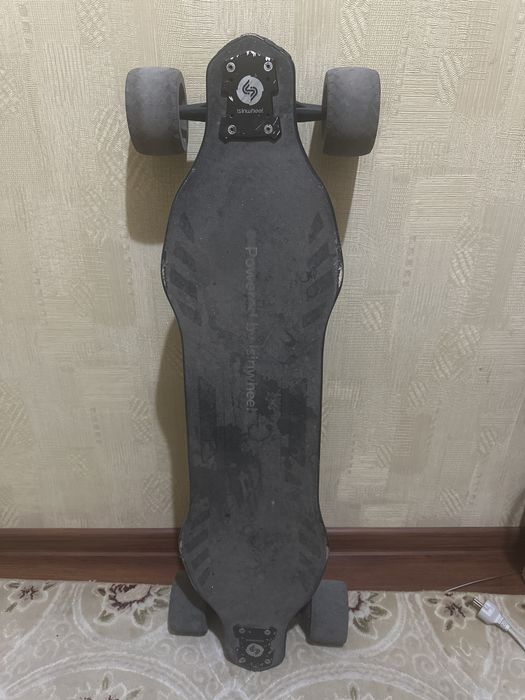 Електро скейтборд electric skateboard isinwheel v8 Возможен Торг