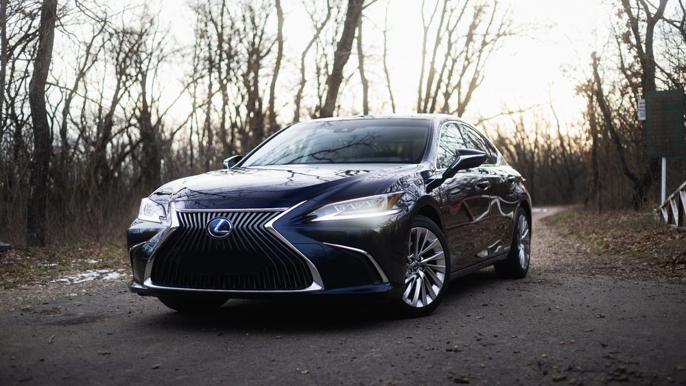 Lexus Seria ES Lexus es300h  luxury 66.000km