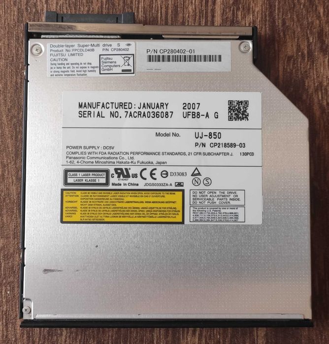 Лаптоп Fujitsu Siemens LIFEBOOK E8110 за части