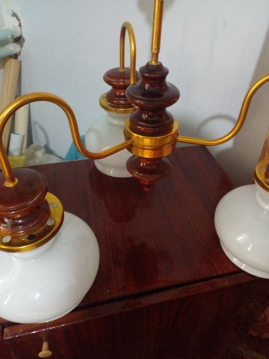 Потолочная люстра