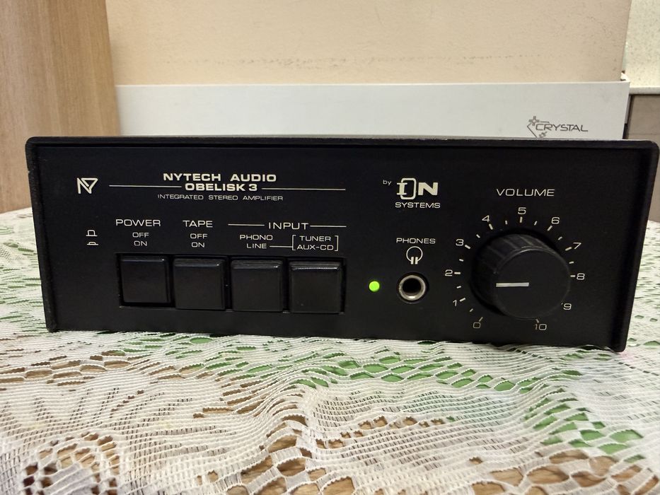 Obelisk 3 Качествен стерео усилвтаел