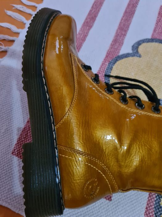 Ghete  de iarna noi 4 perechi