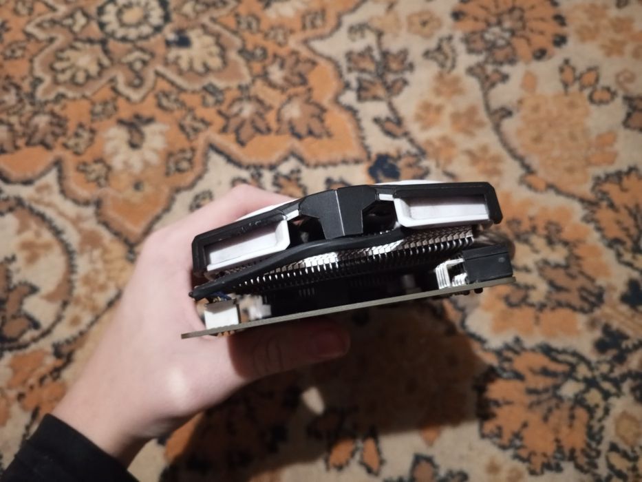 Видеокарта  MSI RX 580 8Gb