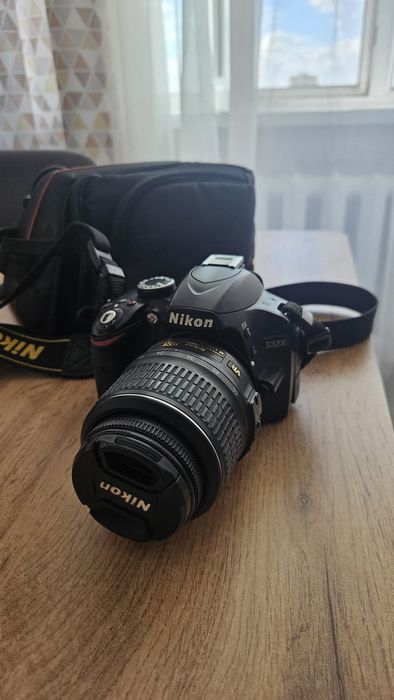 Продам фотоаппарат Nikon 3200