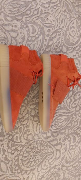 Vând Adidas Tubular