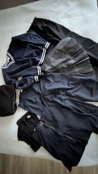 Отдам школьные вещи на девочку