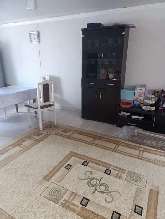 Продам частный в районе оторвановки