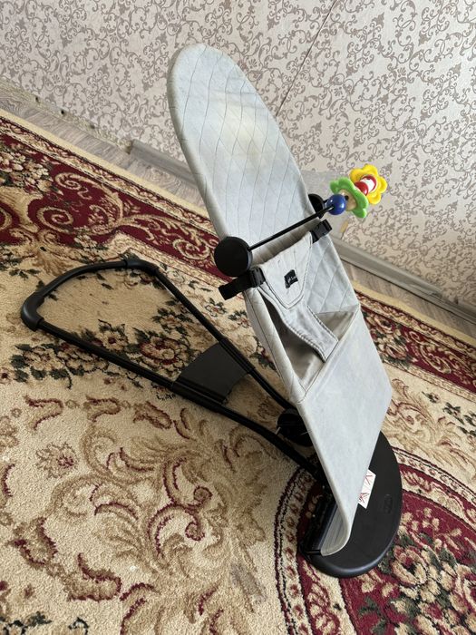 Шезлонк сатылады детски