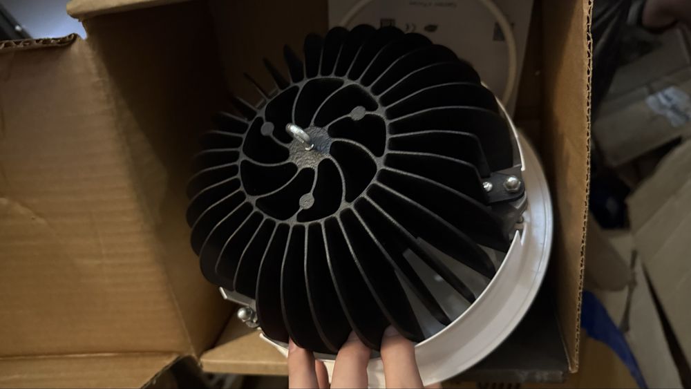 DL POWER LED светильник
