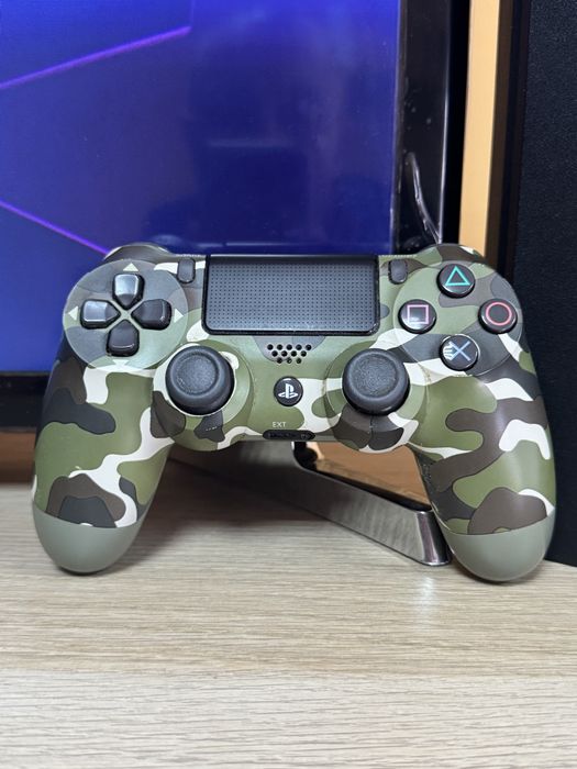 Playstation 4 Slim 500GB с контролер