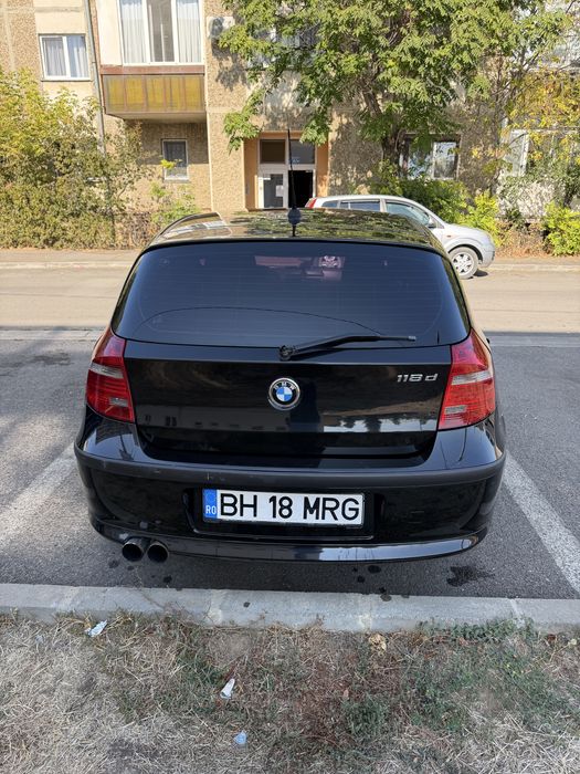 BMW Seria 1 2009 — imagine 4