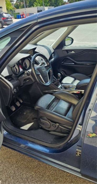 Opel Zafira Full Option