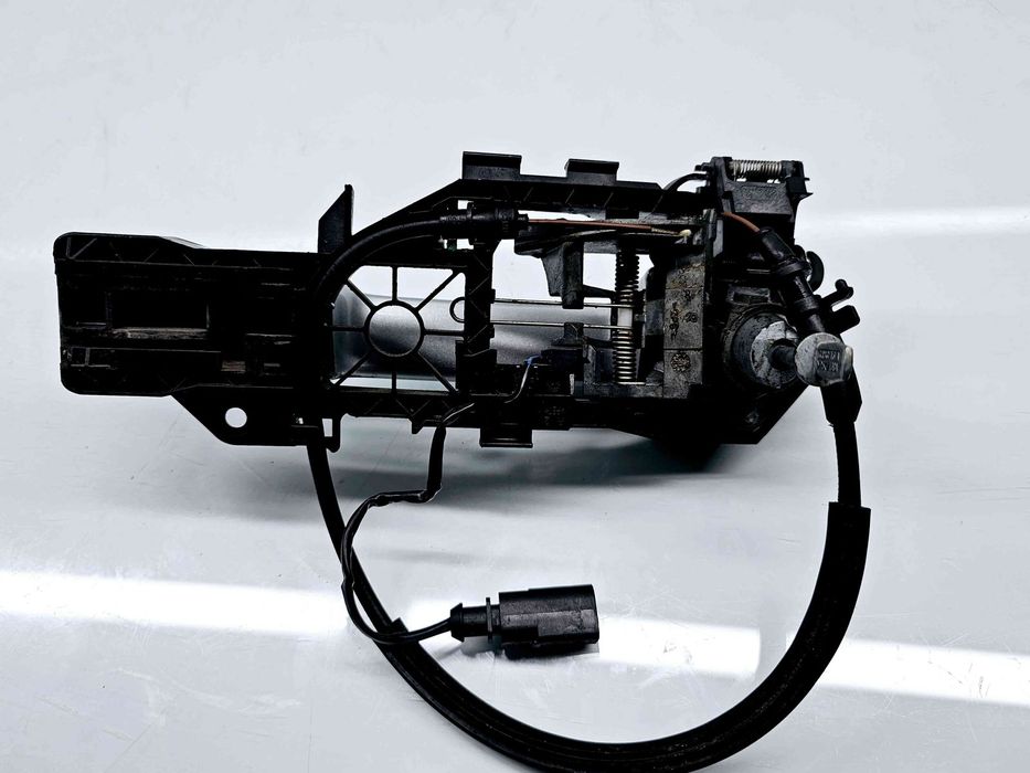 Maner usa dreapta fata Volkswagen Passat CC (357) [Fabr 2008-2012] LA7