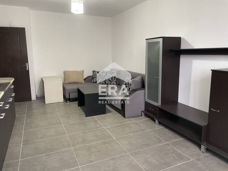 Дава се под наем Двустаен апартамент в Варна, Трошево - 40 кв.м за 398.82 € - Снимка #3