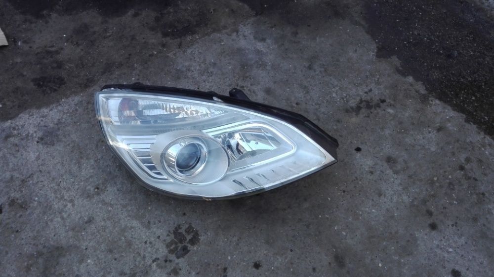 Far Facelift cu lupa Scenic 2