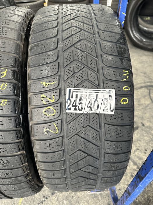245/40/20 Pirelli M+S