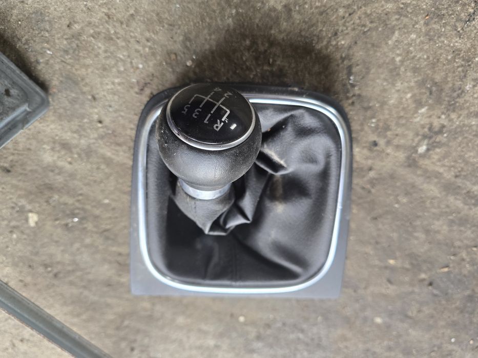 Маншон с точка за скоростен лост за голф 6