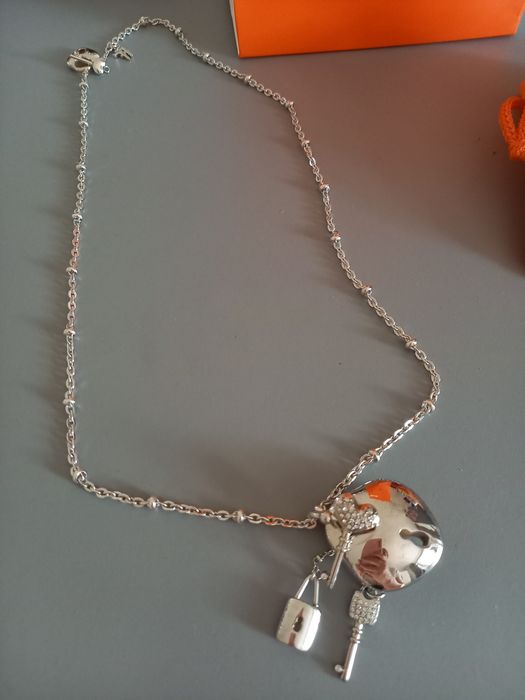 *Folli Follie * колие