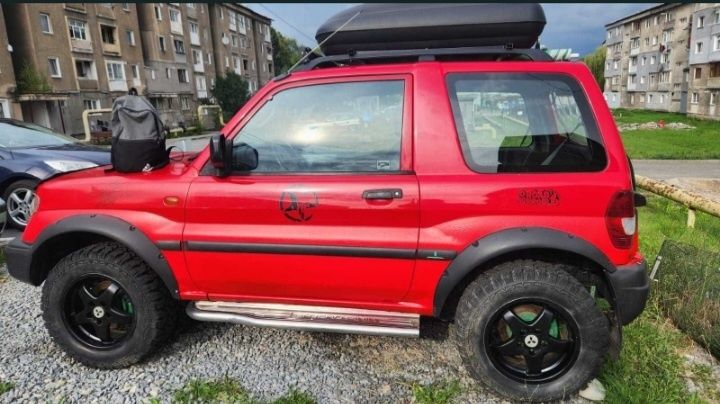 Mitsubishi pajero pinini 3 uși