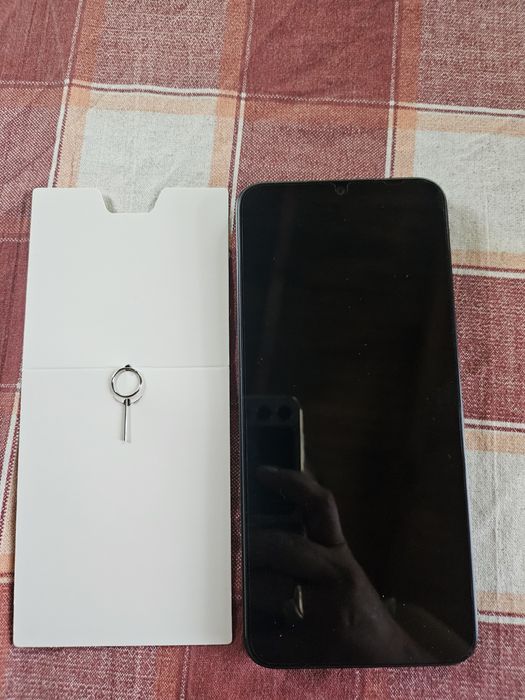 Телефон HONOR X6b чисто нов