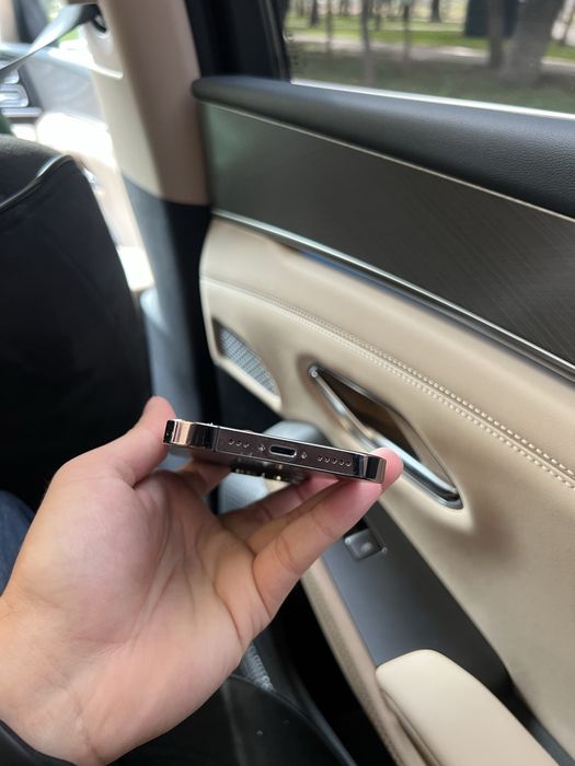 Продам iphone 14 pro 128gb