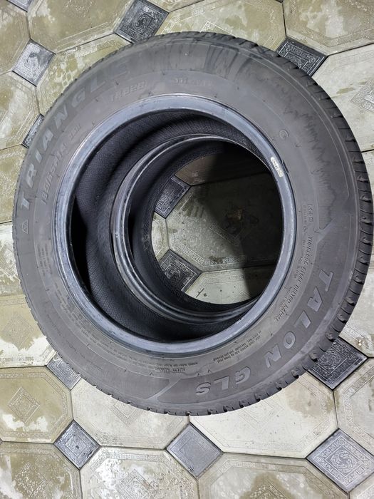 Продам всесезонные шины в паре  TRIANGLE  185/65/14