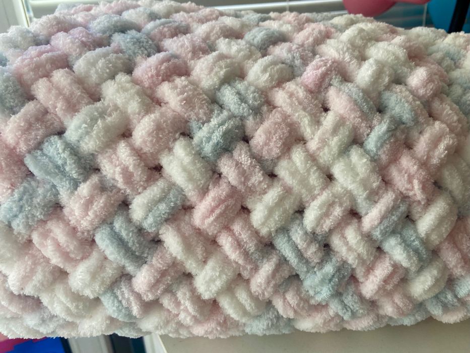 Ръчно плетено одеало