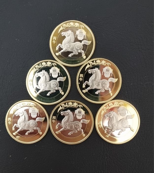 Монеты Китайский гороскоп год Лошади