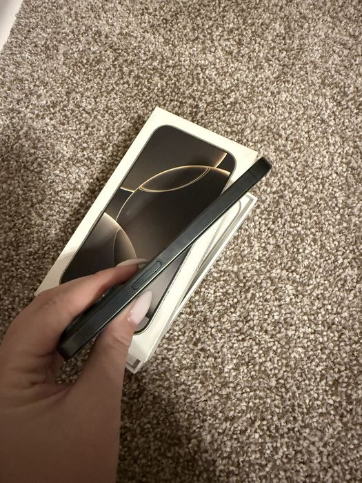 Iphone 15 pro impecabil