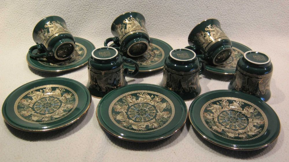 Set 6 piese,CESTI CAFEA,portelan Grecia placat cu aur 24K