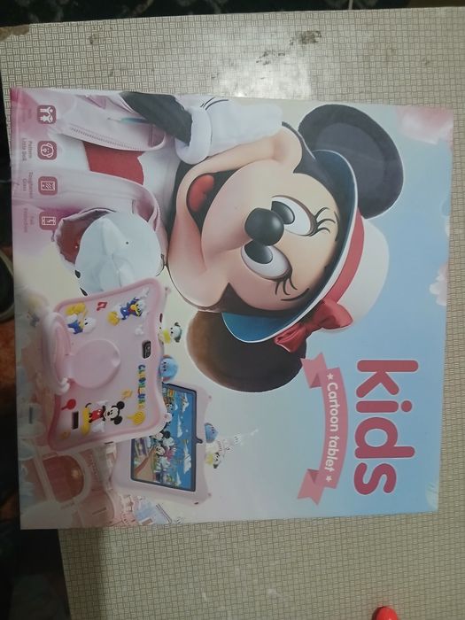 Продаётся планшет почти новый.