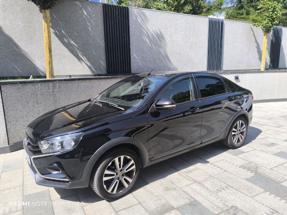Lada Vesta Cross