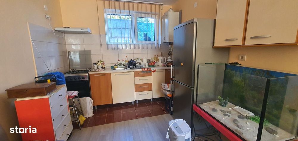 Apartament 2 camere Cetate zona Piata!