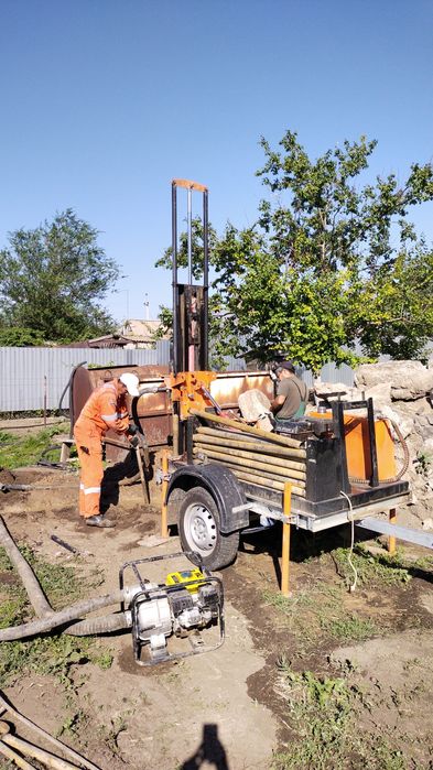 Станок для бурения скважин под воду