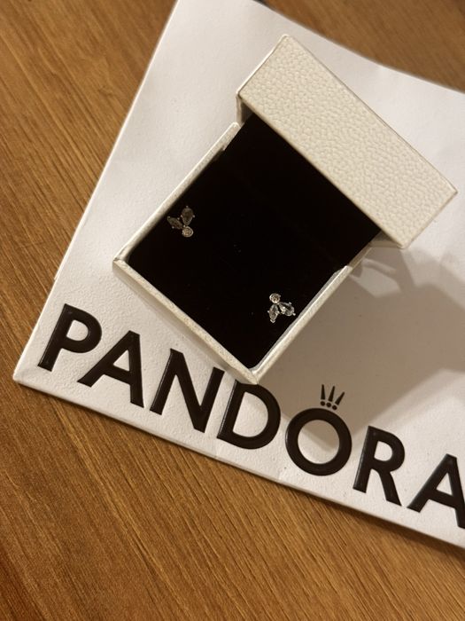 Пандора обеци Pandora