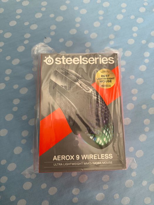 SteelSeries Aerox 9 безжична оптична мишка