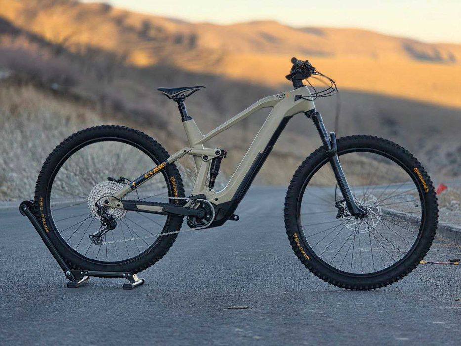 Электровелосипед Cube Stereo Hybrid 140 HPC Race 625