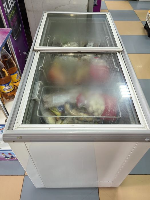 Продам морозильник