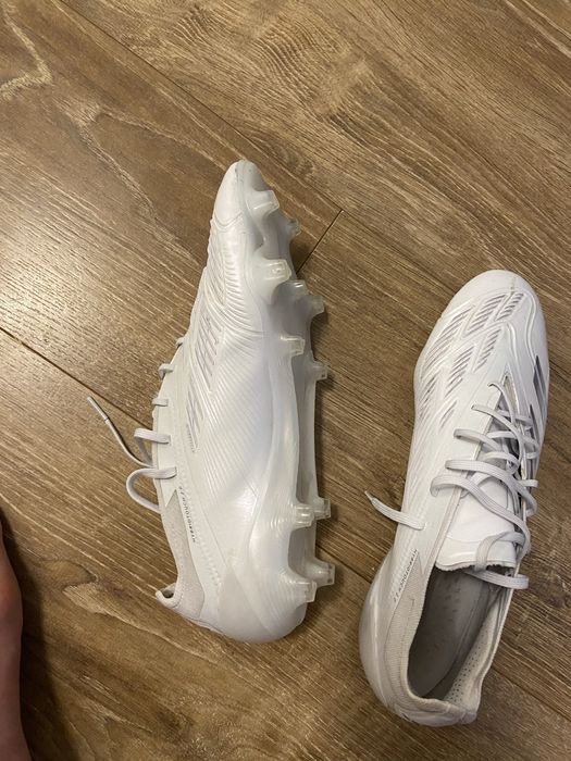 Футболни обувки почти неопотребявани