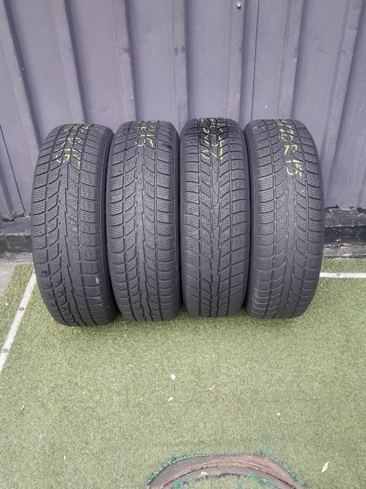 Patru anvelope de iarnă HANKOOK 205 /70 R15