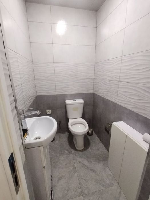 Qizlarga yakkasaroy aeraportni orqasida sheriklikga kvartira bor